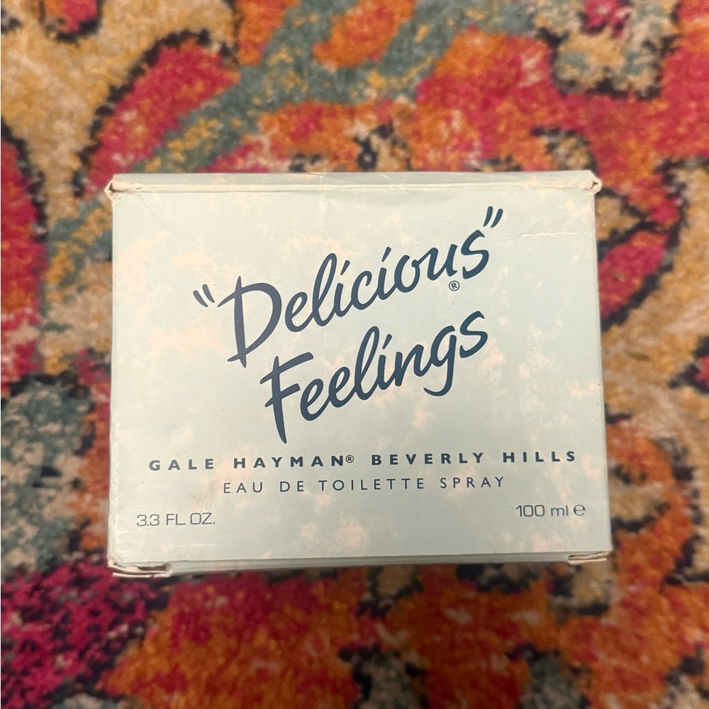 VINTAGE AND NEVER USED Gale Hayman Delicious Feelings Eau de Toilette Cat Bottle